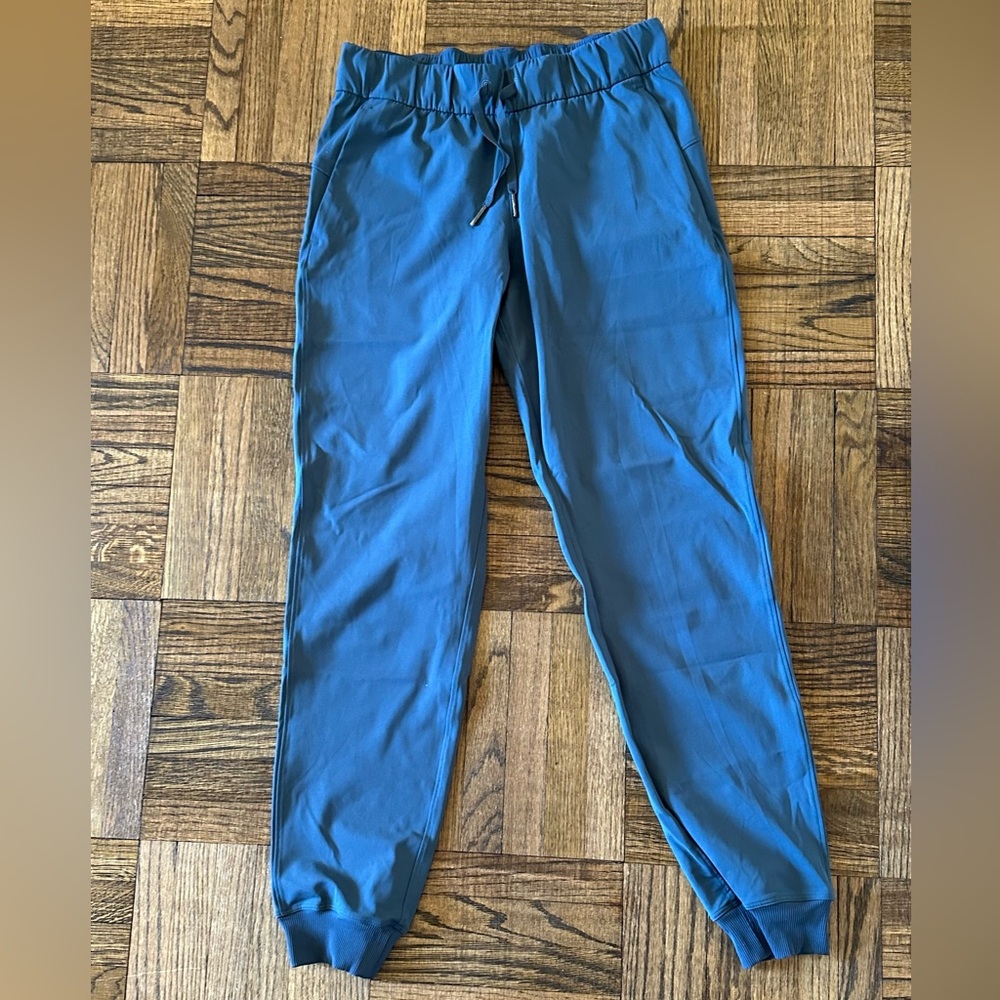 Lululemon Athletics On the Fly Jogger *Luxtreme